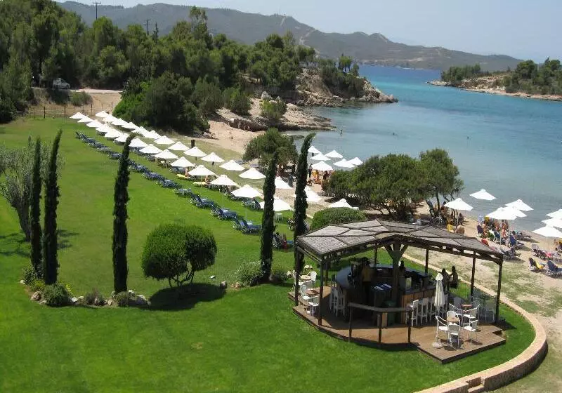 ホテル Aks Hinitsa Bay