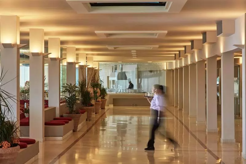 ホテル Aks Hinitsa Bay