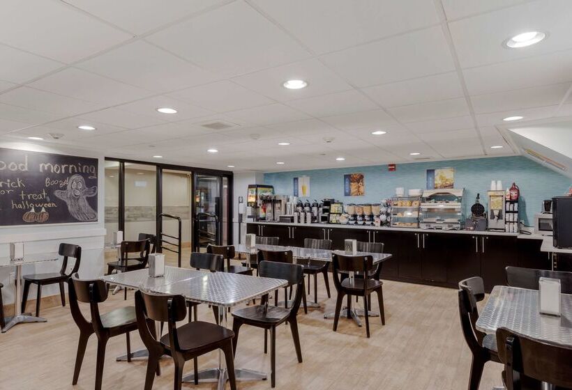 فندق Best Western Plus Brooklyn Bay