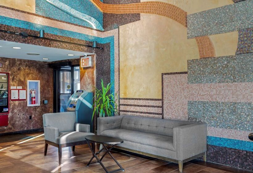 فندق Best Western Plus Brooklyn Bay