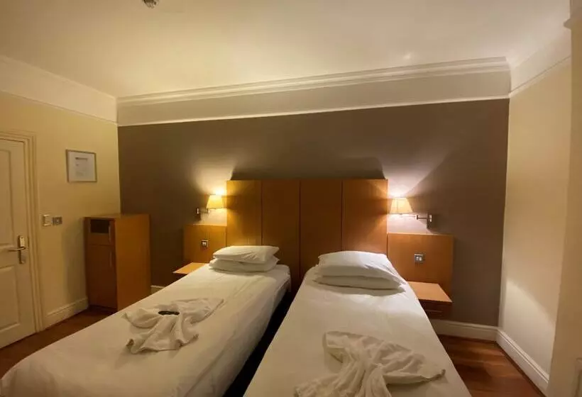 בית מלון כפרי Buckingham