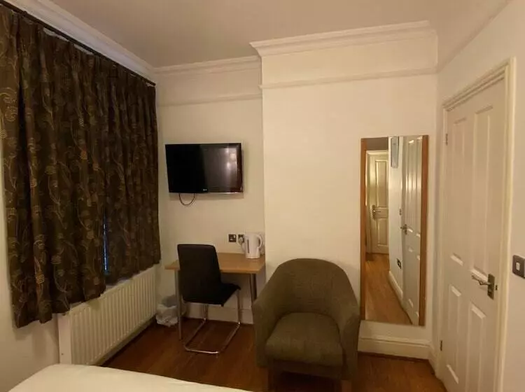 בית מלון כפרי Buckingham