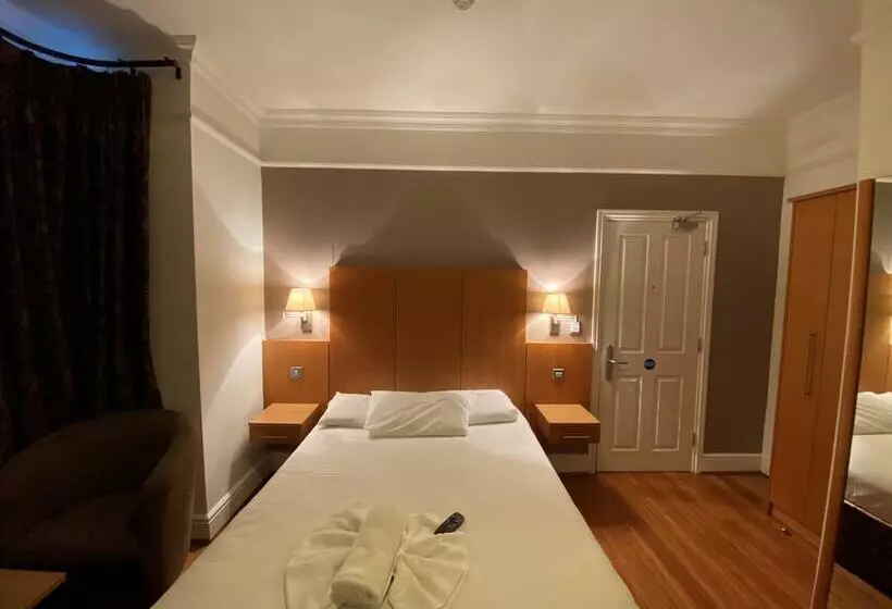 בית מלון כפרי Buckingham