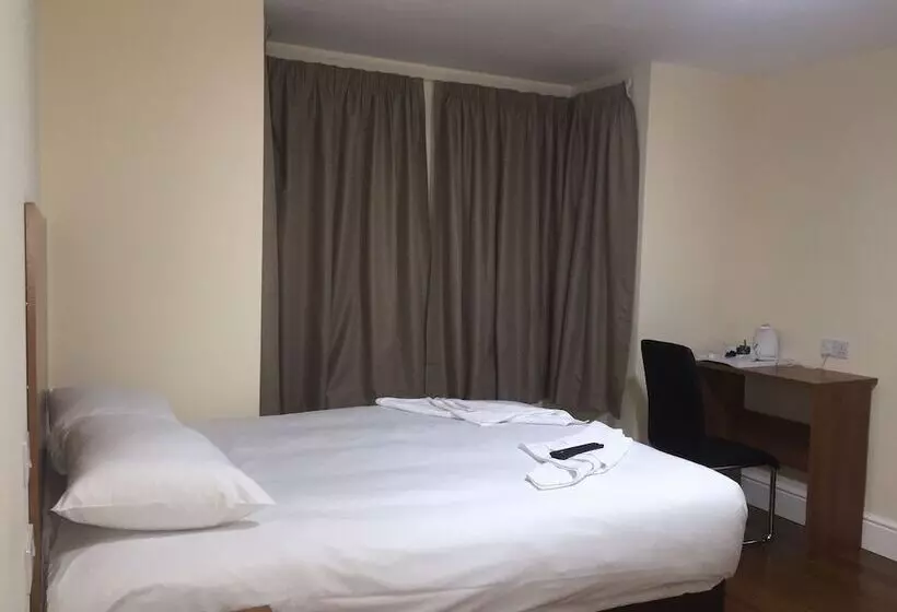 בית מלון כפרי Buckingham