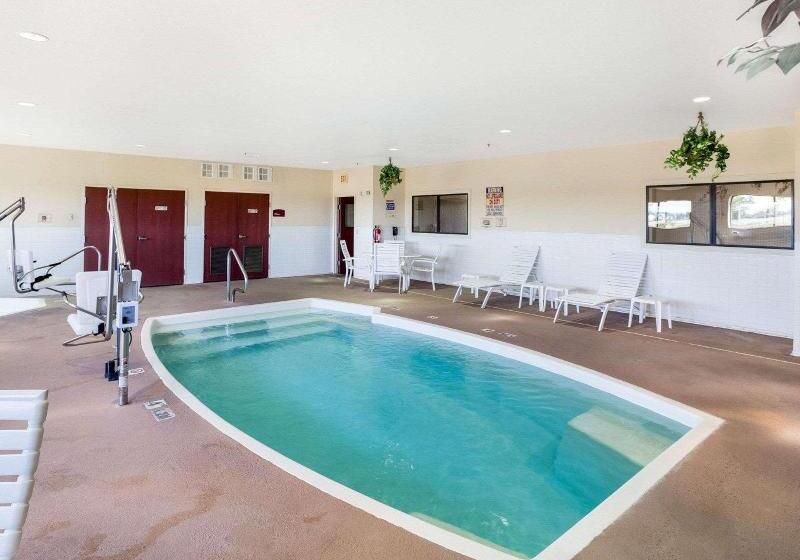 فندق Comfort Suites Plainview