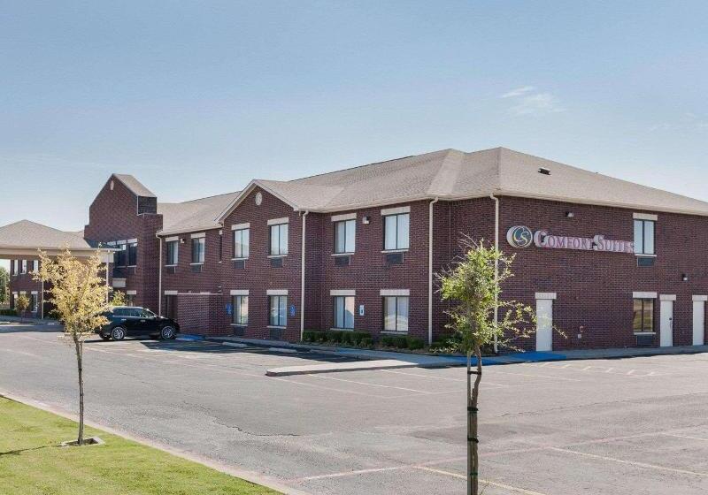 فندق Comfort Suites Plainview