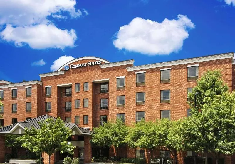 هتل Comfort Suites Regency Park
