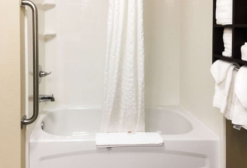 فندق Comfort Suites Regency Park