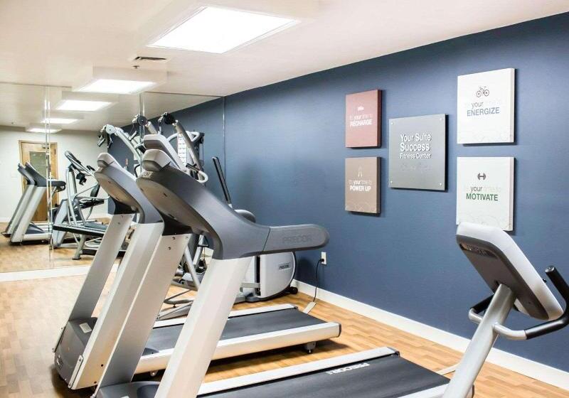 فندق Comfort Suites Regency Park