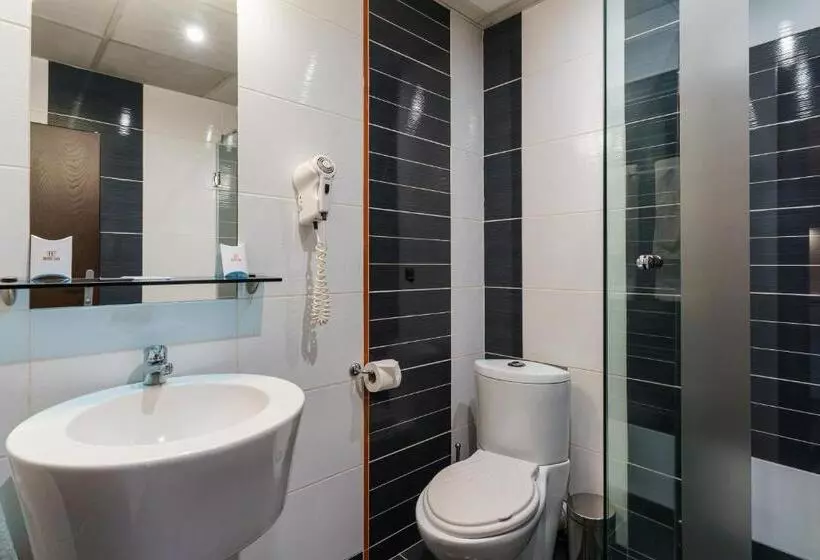 Hotel Ego   Free Parking   Top Central Location