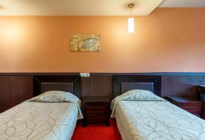 Hotel Ego   Free Parking   Top Central Location