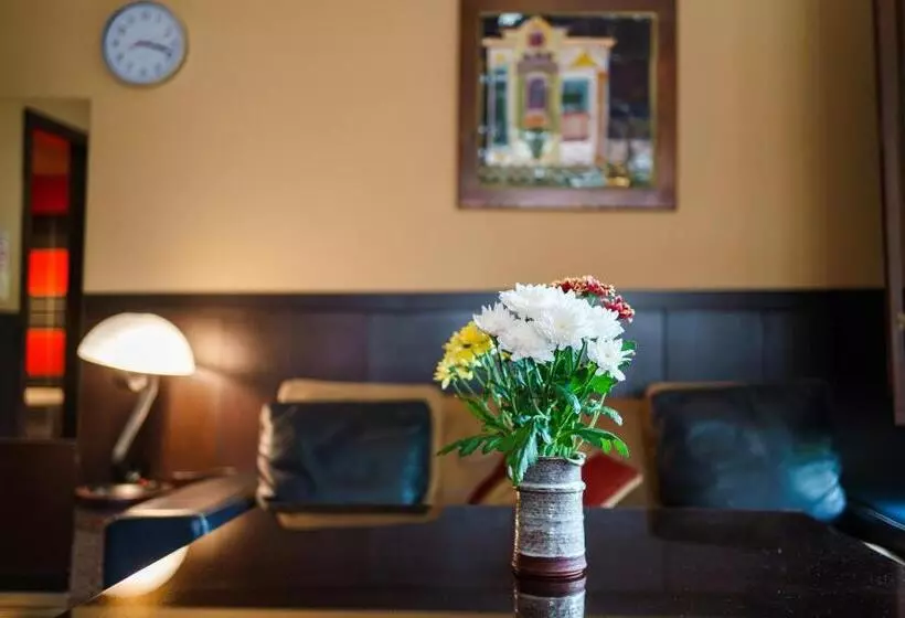 Hotel Ego   Free Parking   Top Central Location