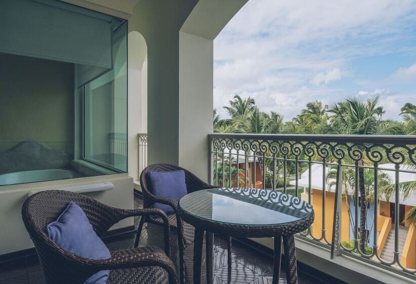 هتل JOIA Bávaro by Iberostar