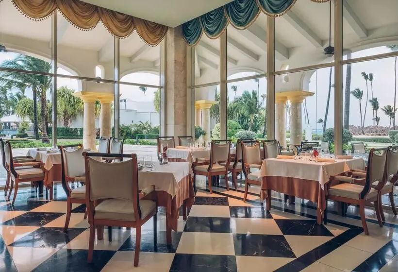 ホテル JOIA Bávaro by Iberostar