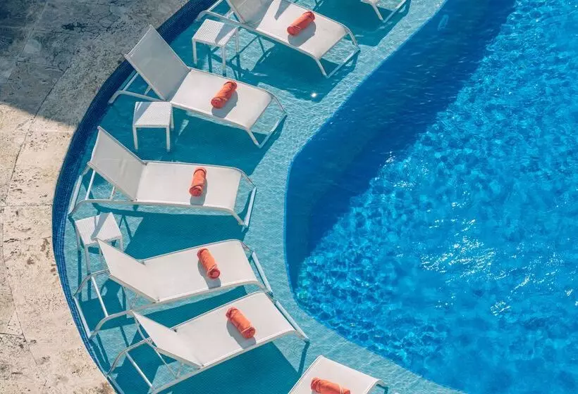 ホテル JOIA Bávaro by Iberostar