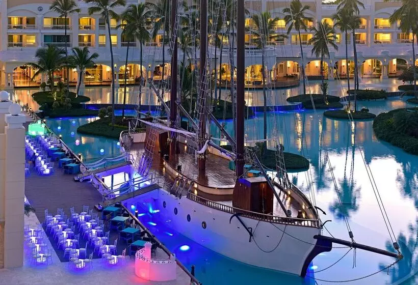 ホテル JOIA Bávaro by Iberostar