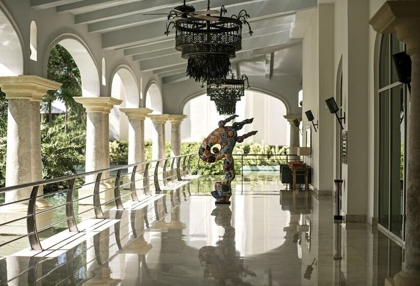 هتل JOIA Bávaro by Iberostar