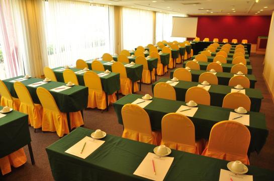 ホテル International Financial