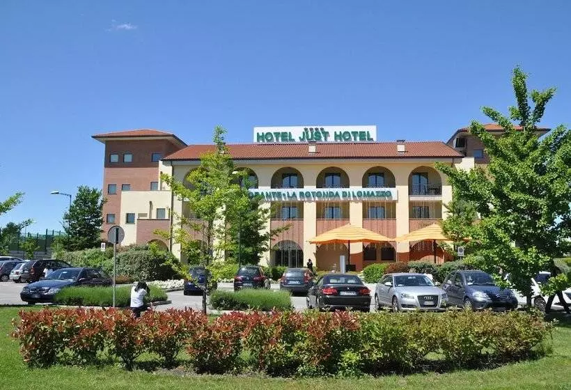 Just Hotel Lomazzo Fiera