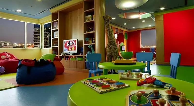 هتل Media Rotana Dubai