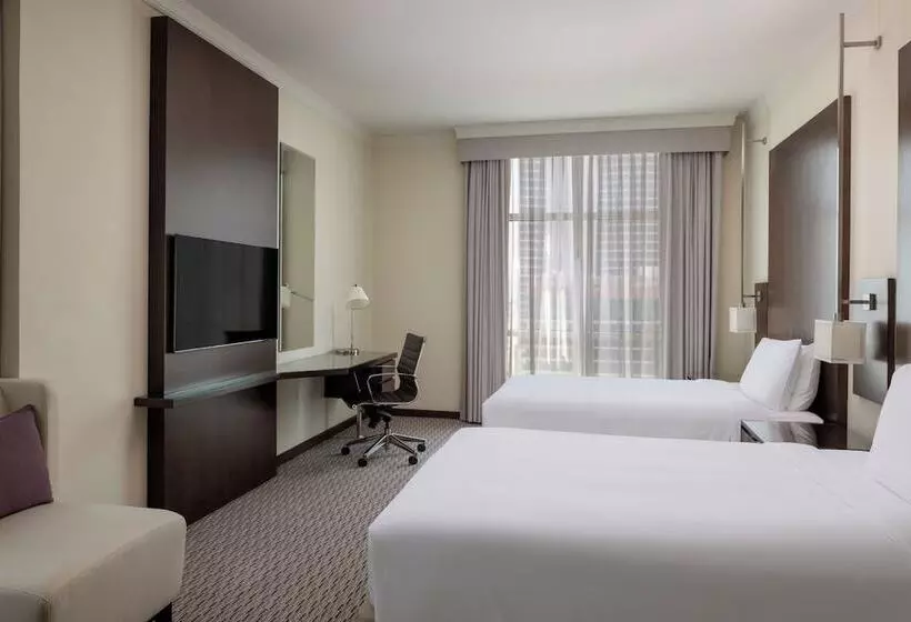 هتل Media Rotana Dubai