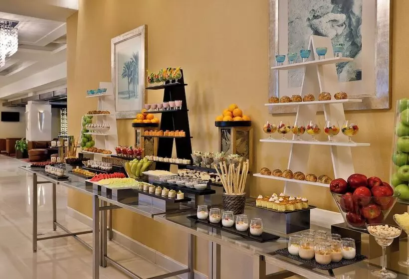 هتل Media Rotana Dubai