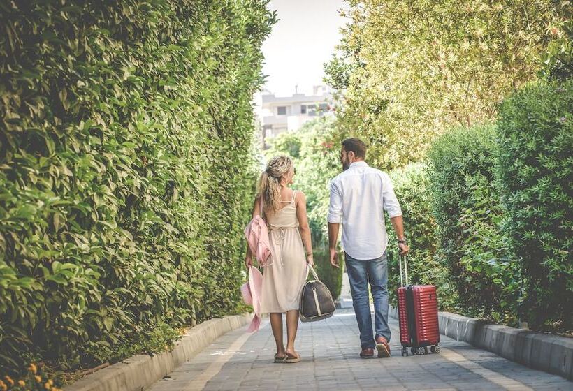 فندق Neptuno Beach