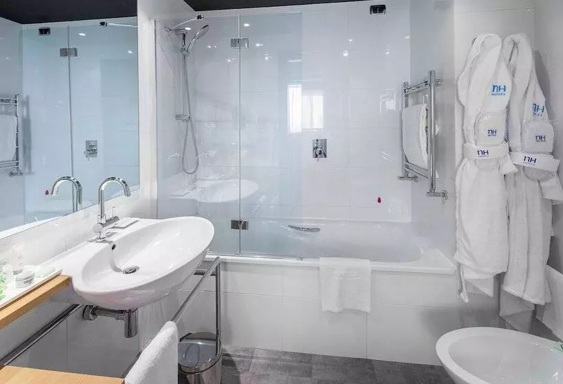 هتل NH Milano Fiera