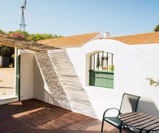 Отель Quinta Da Praia Das Fontes