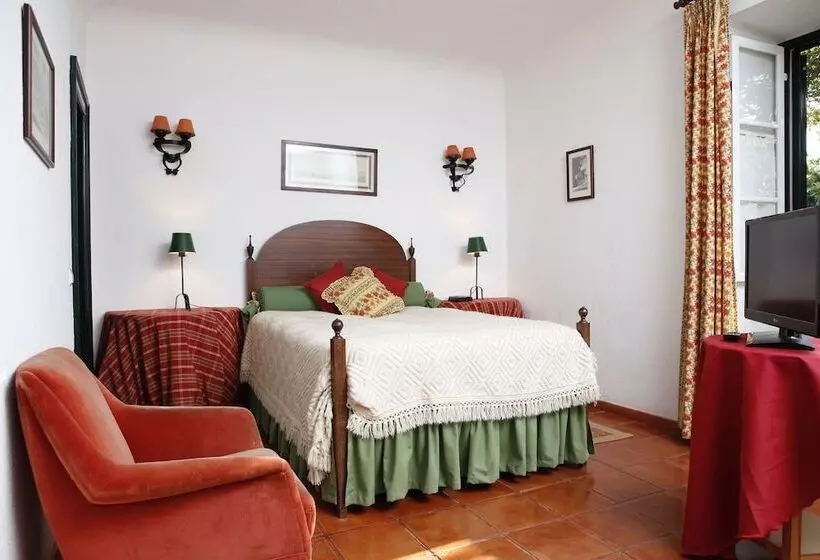 Отель Quinta Da Praia Das Fontes