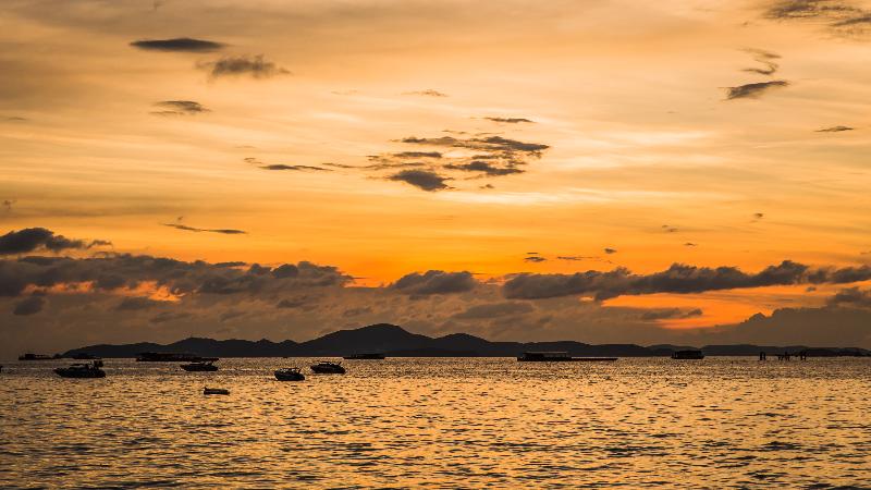 فندق Sandalay Resort