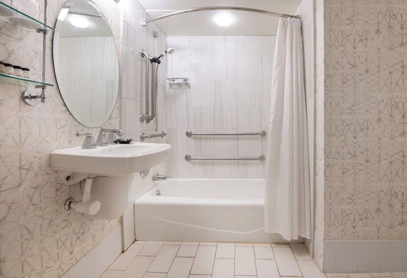 فندق Sheraton Suites Philadelphia Airport