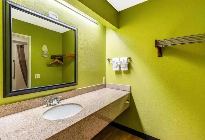 هتل Studio 6 Anaheim, Ca