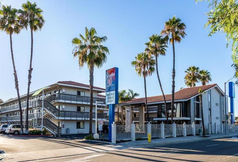 ホテル Studio 6 Anaheim, Ca