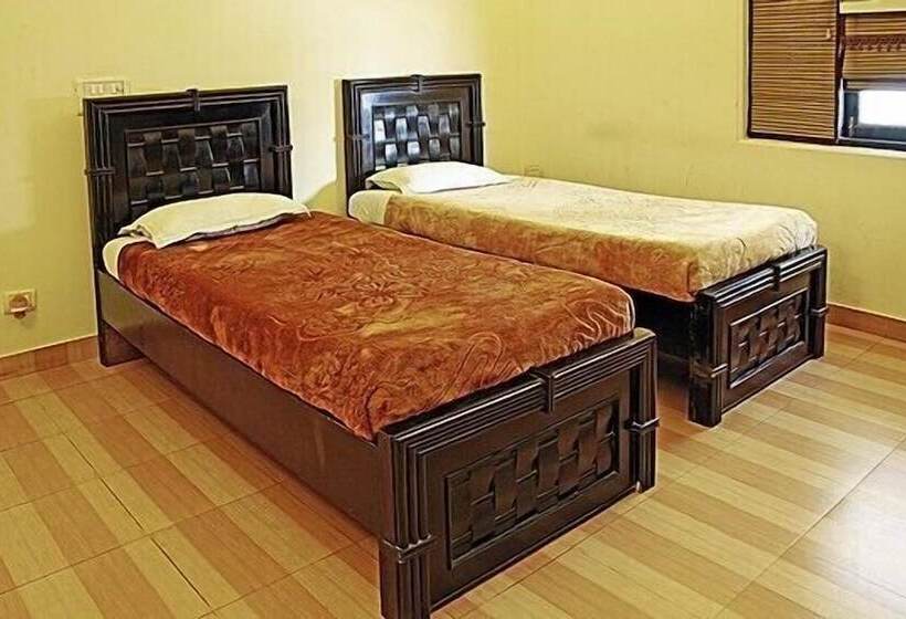 בית מלון כפרי Taj Homestay