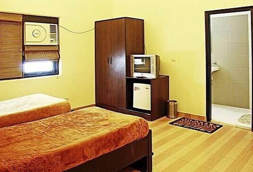 בית מלון כפרי Taj Homestay