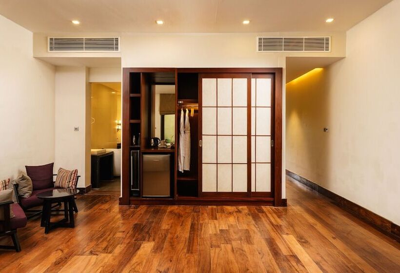 酒店 The Fortress Resort & Spa