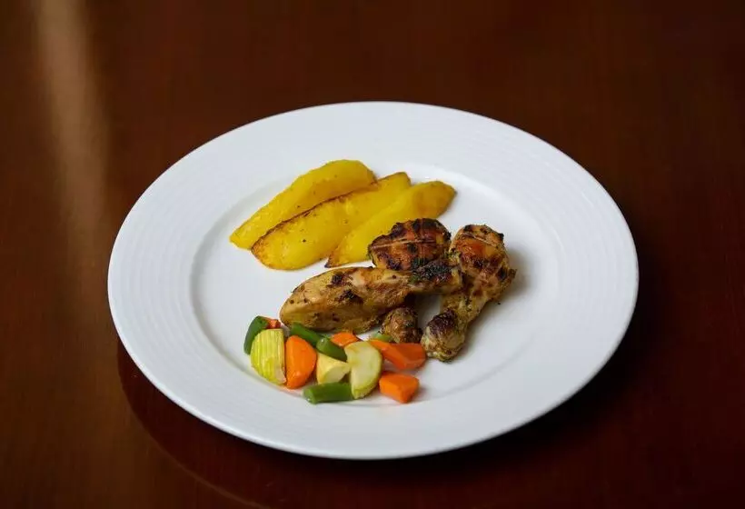 هتل Triumph Plaza