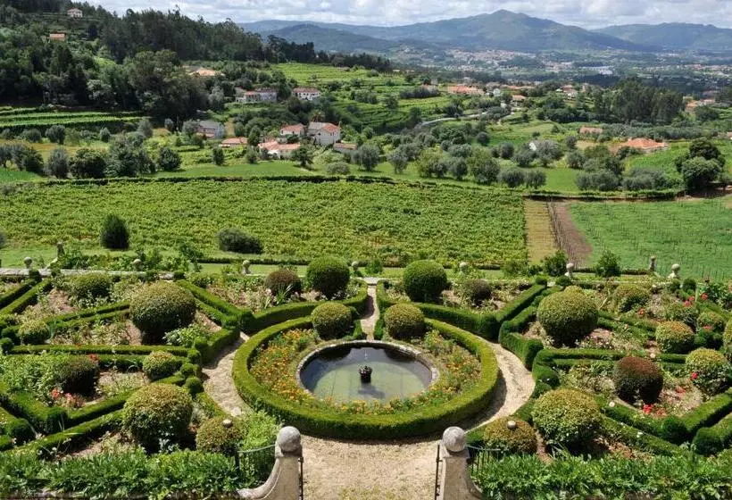 Paço De Calheiros   Turismo De Habitação