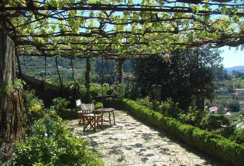 Paço De Calheiros Turismo De Habitação