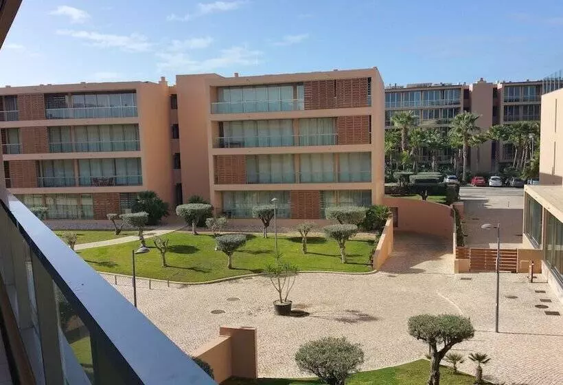 Salgados Beach Vila Das Lagoas