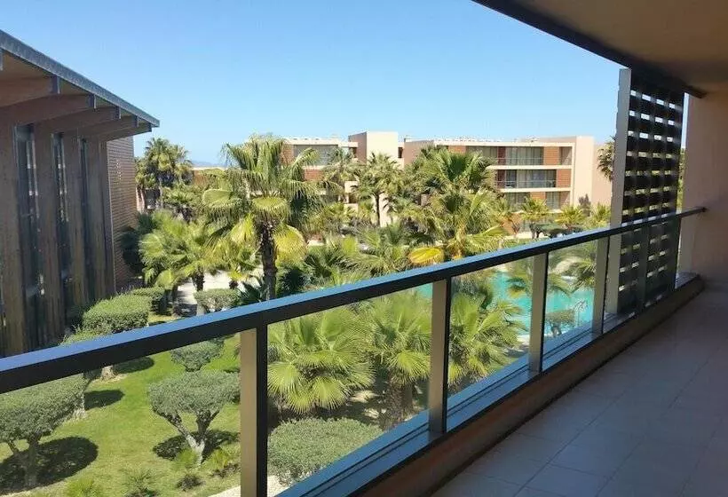 Salgados Beach Vila Das Lagoas