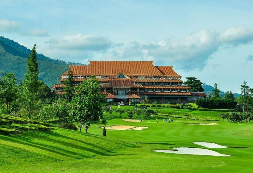 Jatinangor National Golf & Resort
