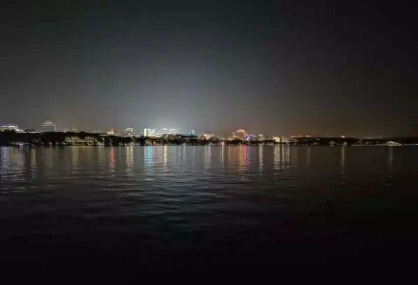 ホテル 7 Days Inn