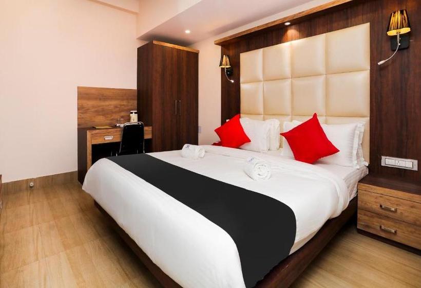 ホテル Capital O 60749  Sai Regency