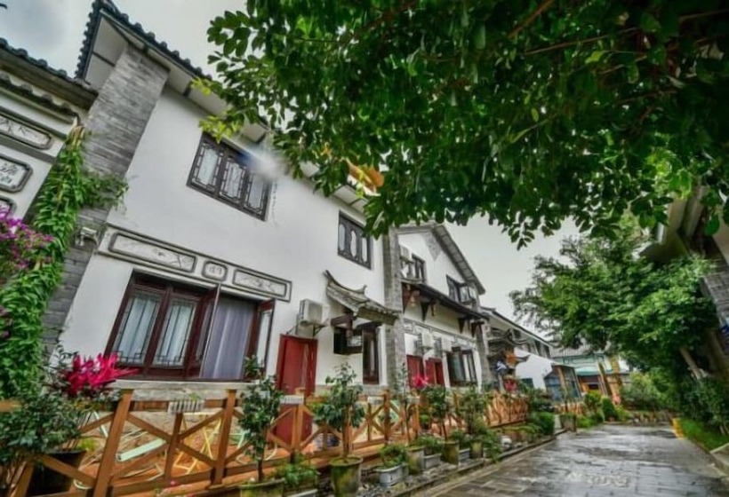 Floral Hotel Dali Ruiyuan