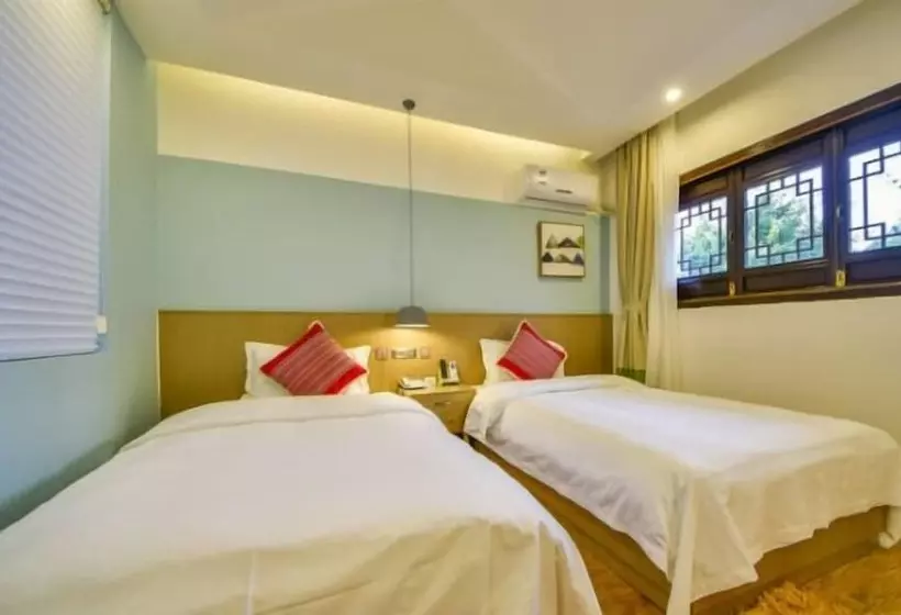 Floral Hotel Dali Ruiyuan
