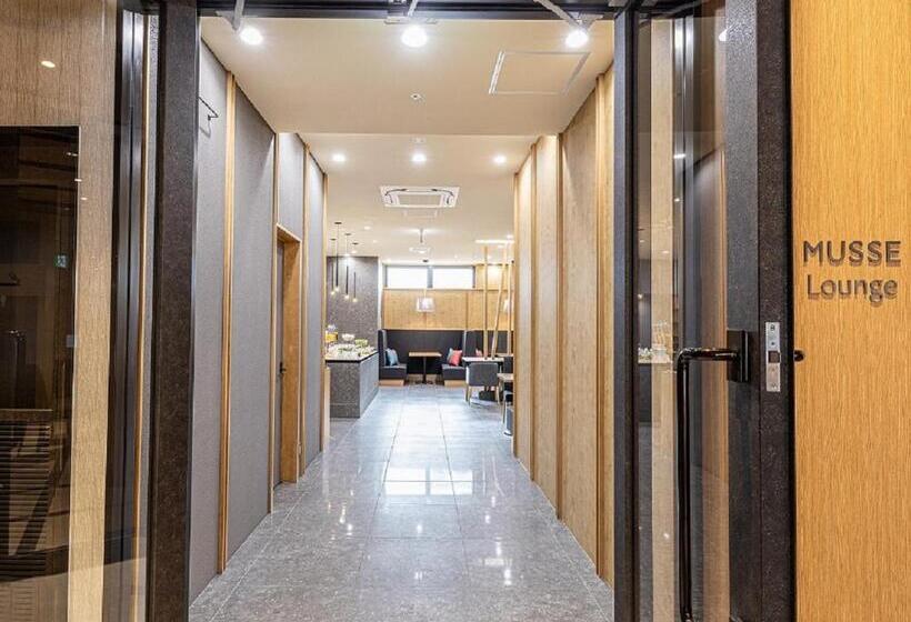 فندق Musse Kyotoshijokawaramachi Meitetsu