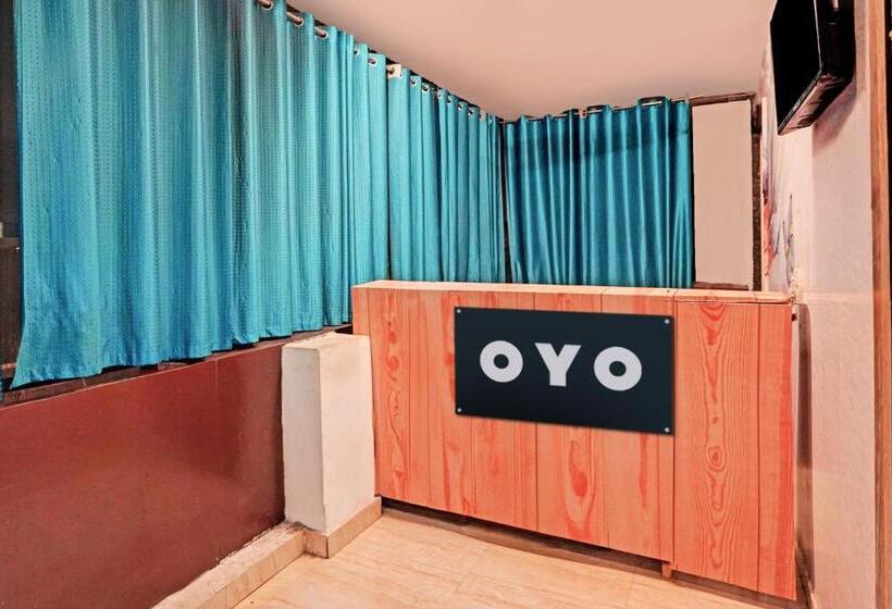 Otel Oyo 28302  Welcome Banquets And Room