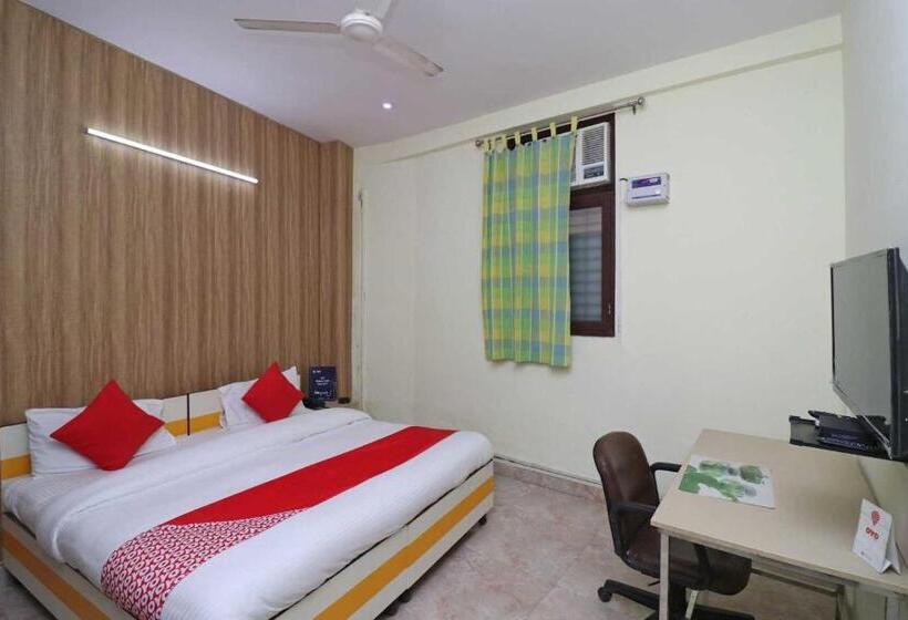 Hotell Oyo 73360 Surya Kiran Inn